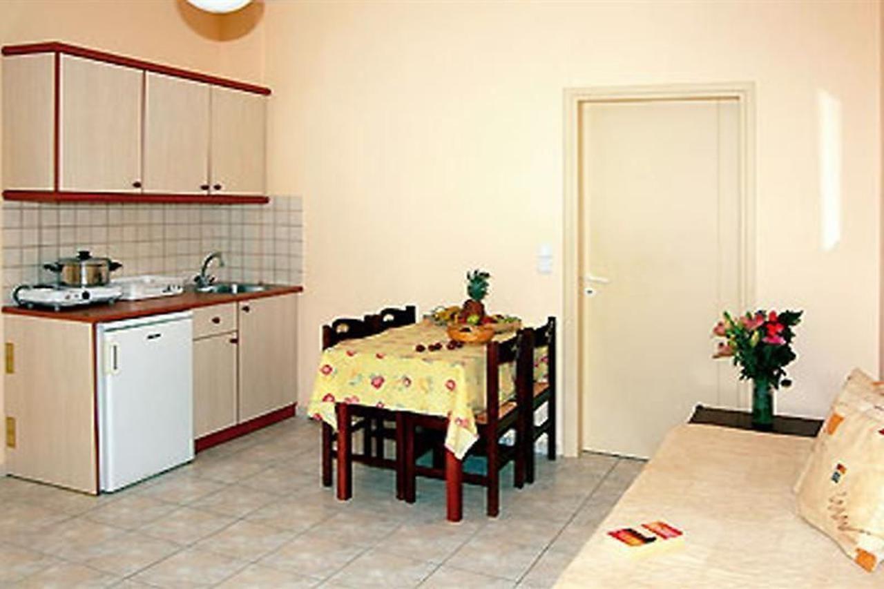 Danaos Beach Apartments Сфакакі Екстер'єр фото
